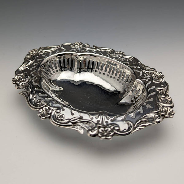 1903 British Antique Sterling Silver Bonbon Dish 80g William Hutton